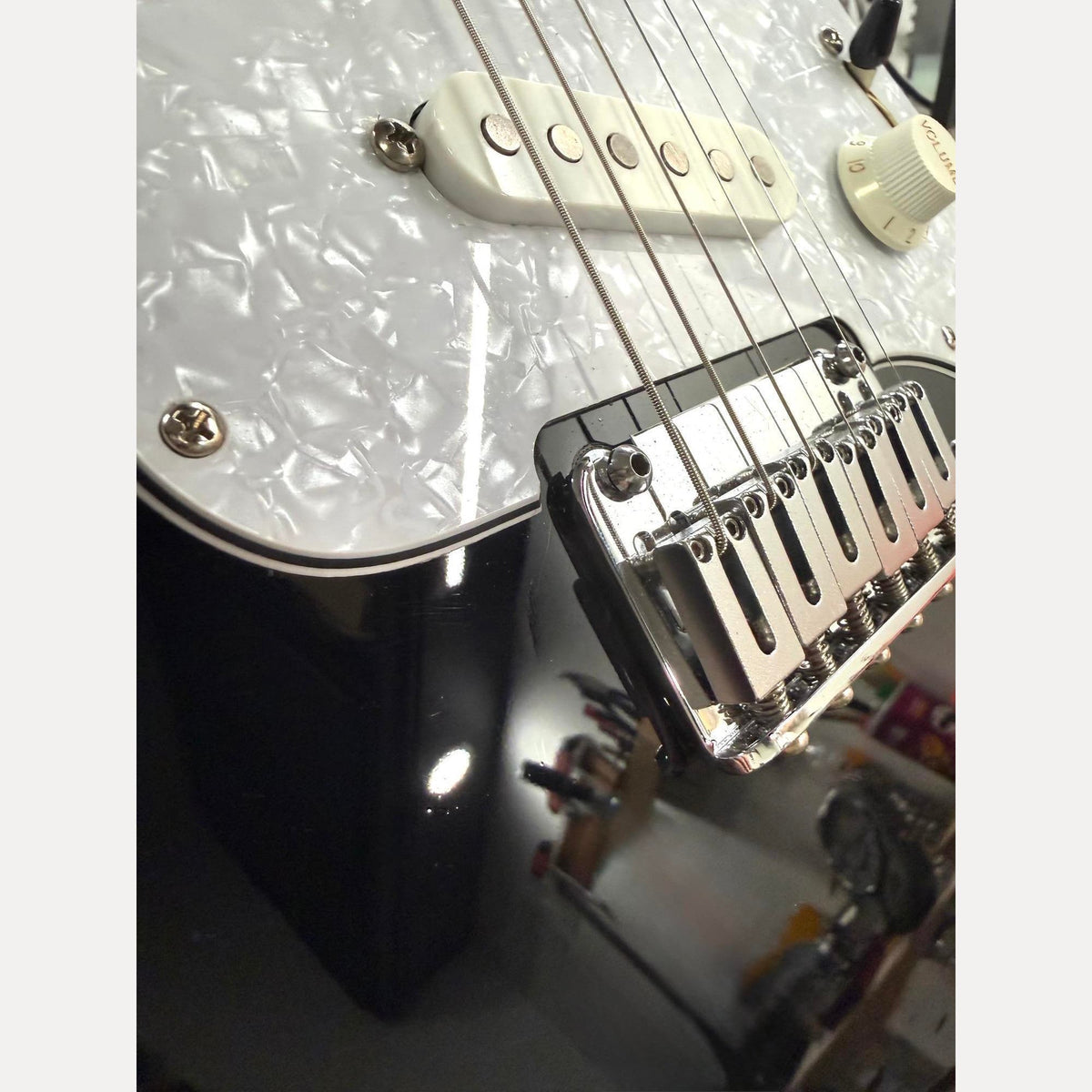 Veritas Monterey Miracle Black demo — photo 3