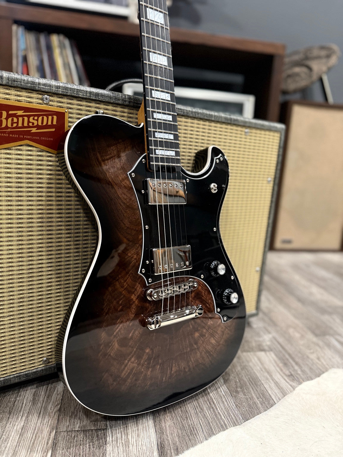 Angled front view of Veritas Portlander #3338 figured walnut top